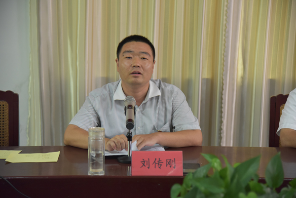 公司黨委召開黨員發(fā)展對(duì)象、接受入黨分子 “雙推”會(huì)議