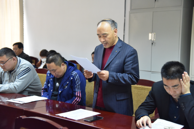 公司召開新黨員入黨宣誓儀式、黨員發(fā)展對象、入黨積極分子“雙推”會議