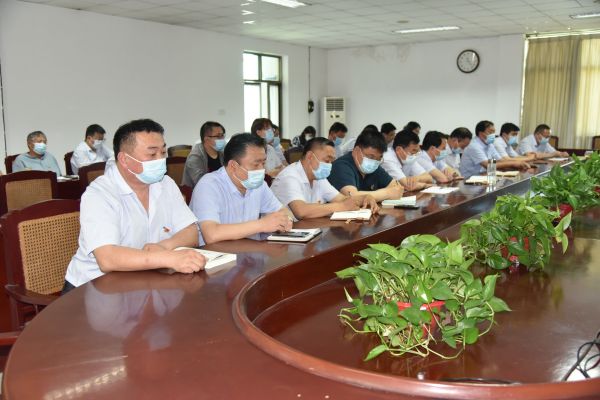 公司召開討論預備黨員轉正支部大會